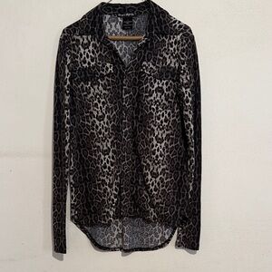 Cowgirl Tuff Leopard Pattern Shirt pullover style button down